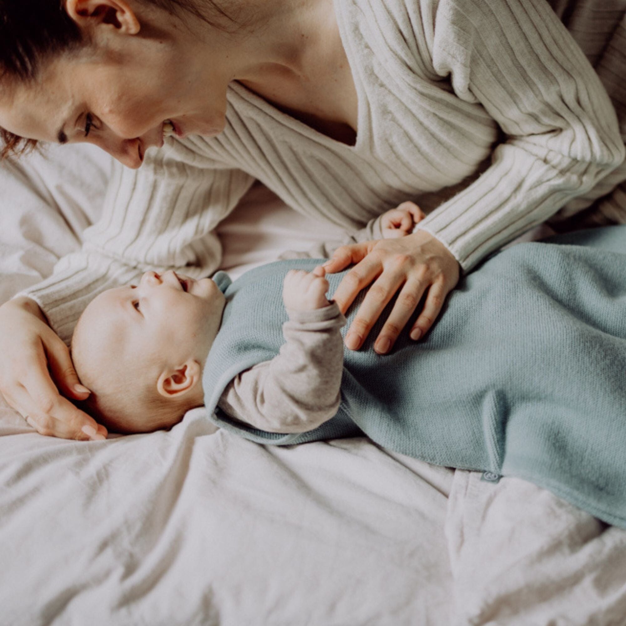 Babyschlafsack aus Merinowolle 1.0 TOG | Essential Mint