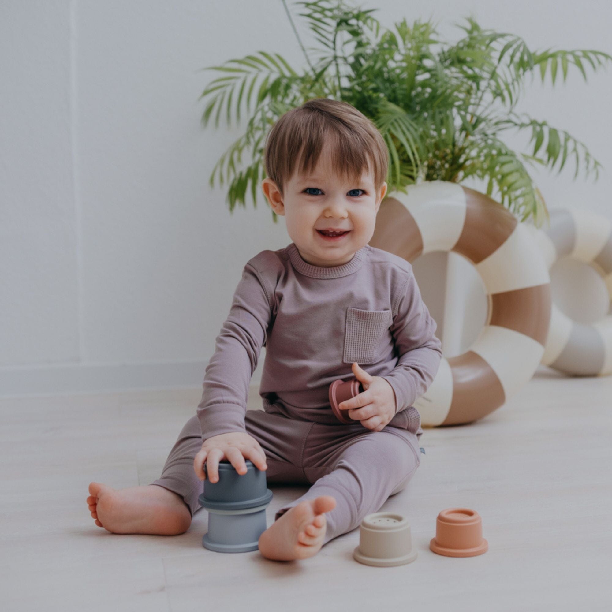 UV-Hose | Essential Berry