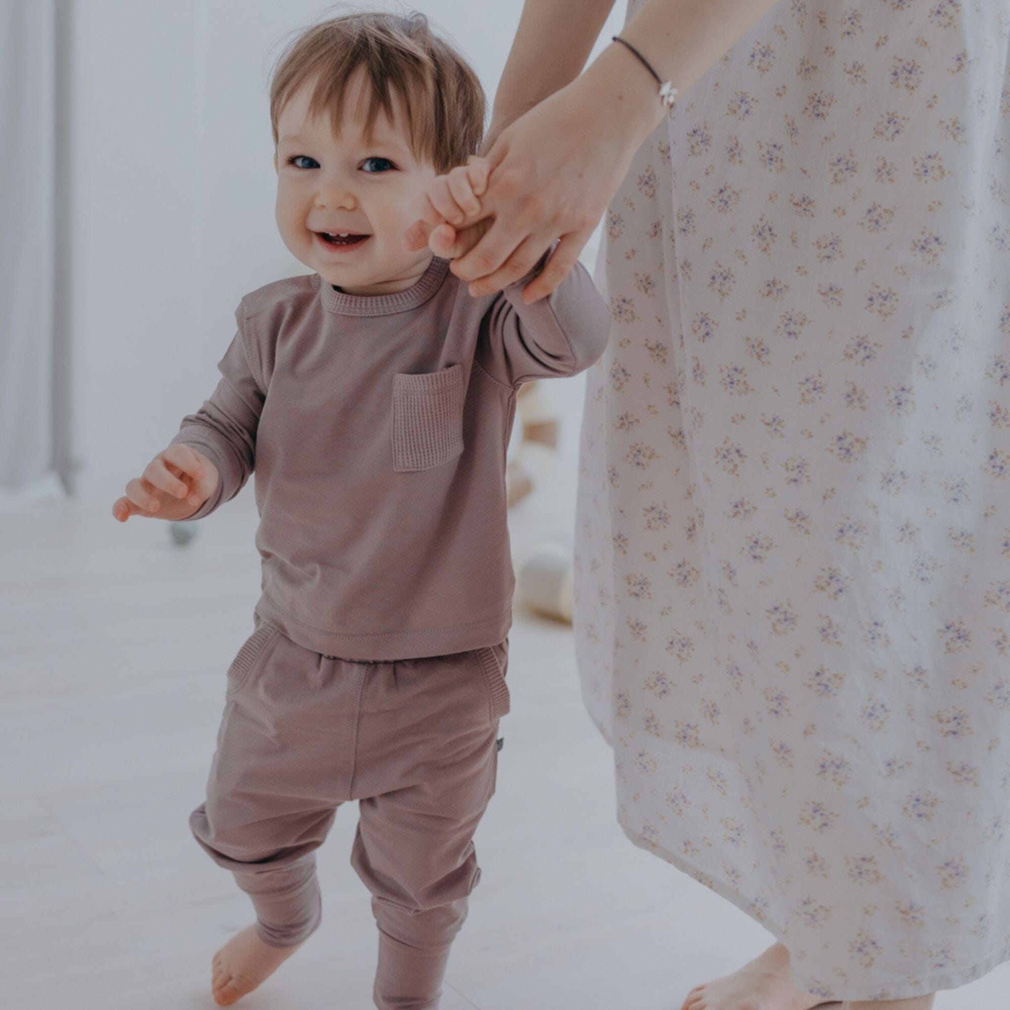 UV-Hose | Essential Berry